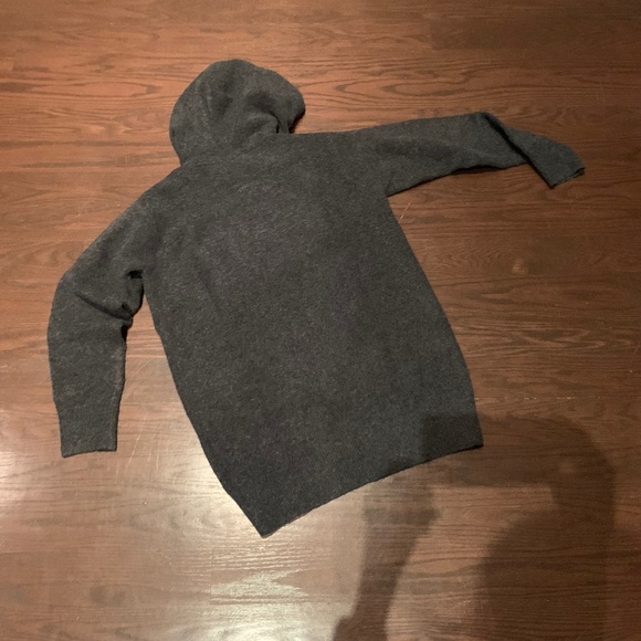 UNIQLO Women's hooded long sweater - Picture 2 of 6